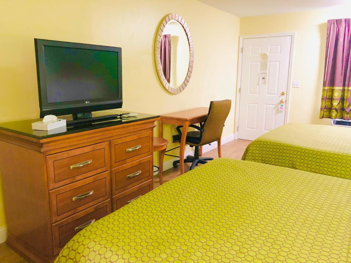 Classic Suites - Cleveland Bagian luar foto