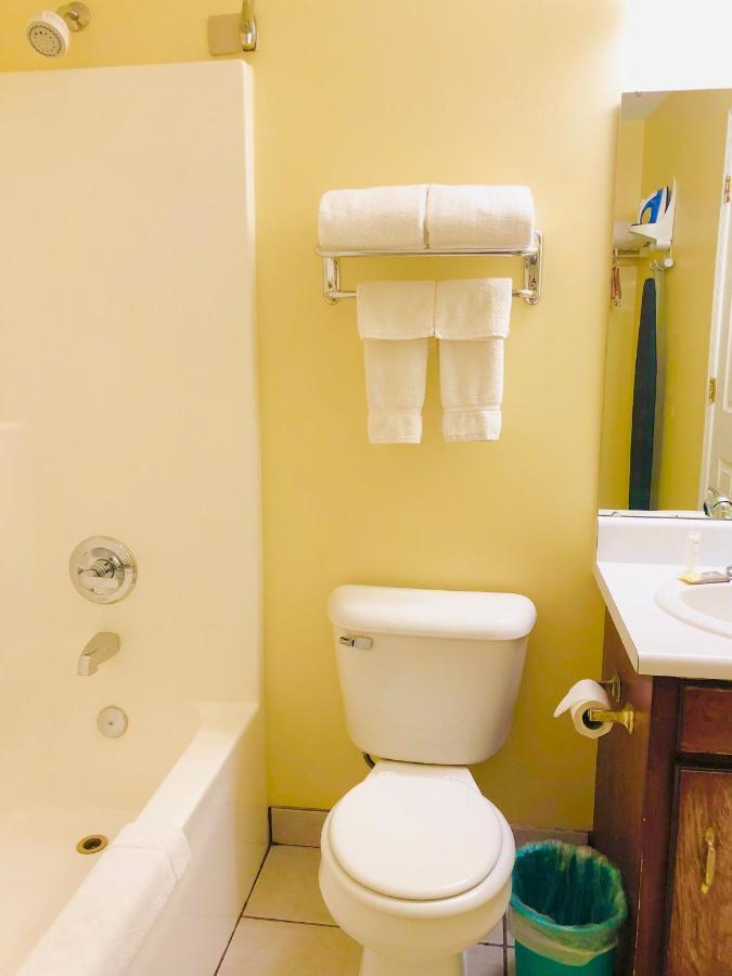 Classic Suites - Cleveland Bagian luar foto