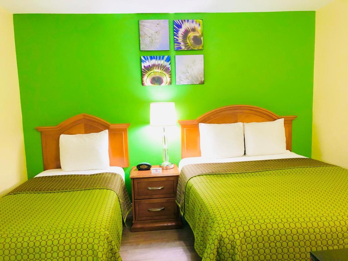 Classic Suites - Cleveland Bagian luar foto
